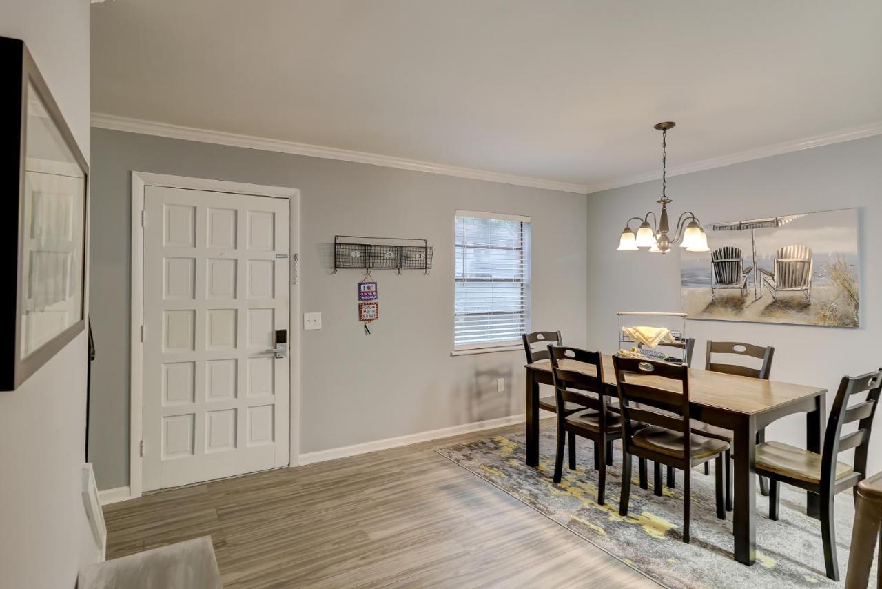 הילטון הד איילנד #111 Elaborate Condo Ideal Location 2Brm/2 Parking מראה חיצוני תמונה
