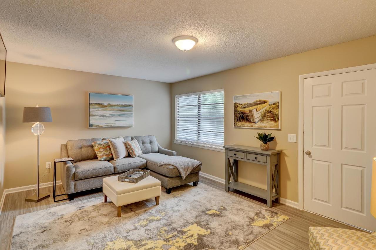 הילטון הד איילנד #111 Elaborate Condo Ideal Location 2Brm/2 Parking מראה חיצוני תמונה