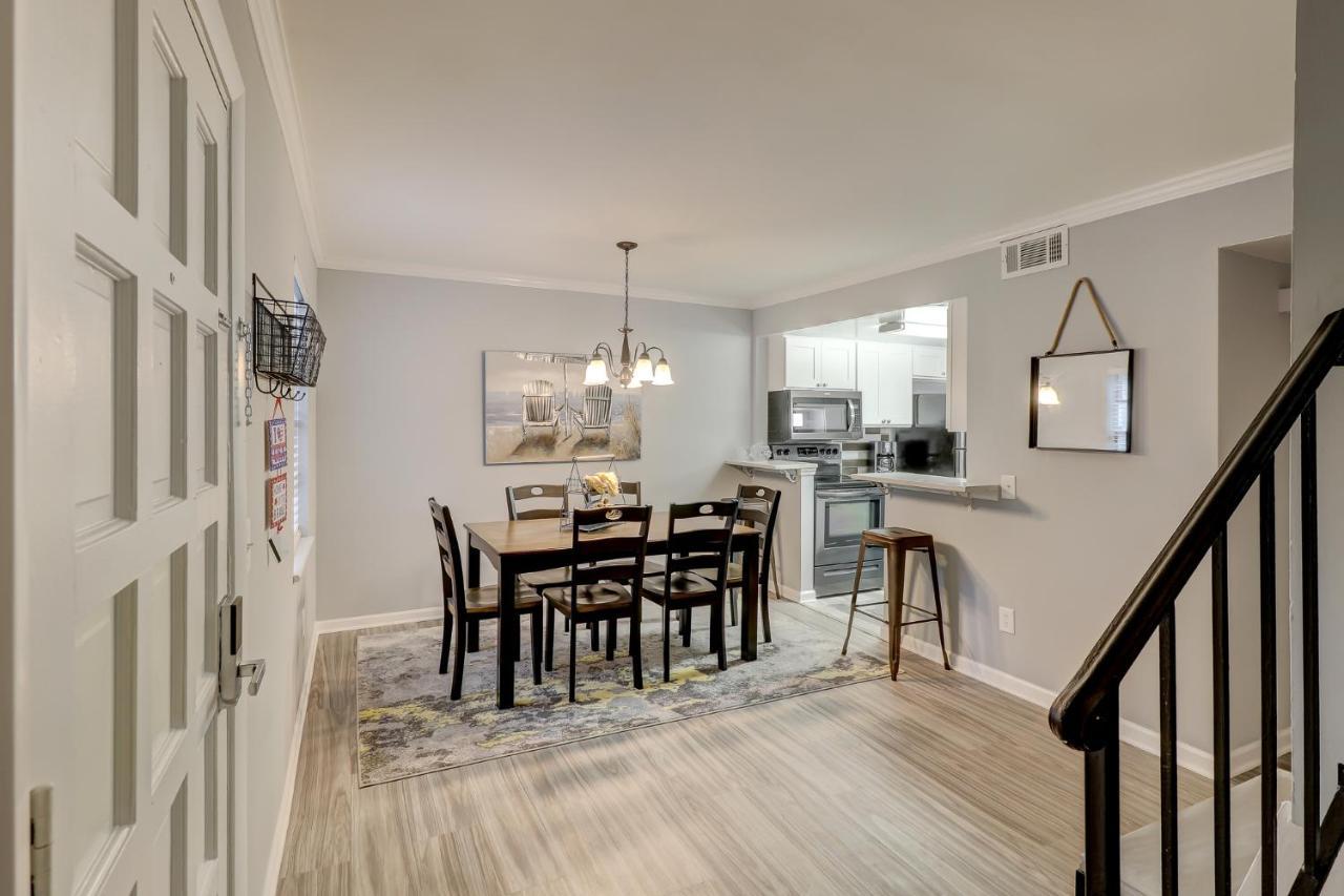 הילטון הד איילנד #111 Elaborate Condo Ideal Location 2Brm/2 Parking מראה חיצוני תמונה