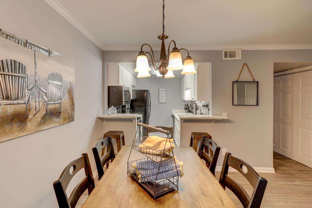 הילטון הד איילנד #111 Elaborate Condo Ideal Location 2Brm/2 Parking מראה חיצוני תמונה