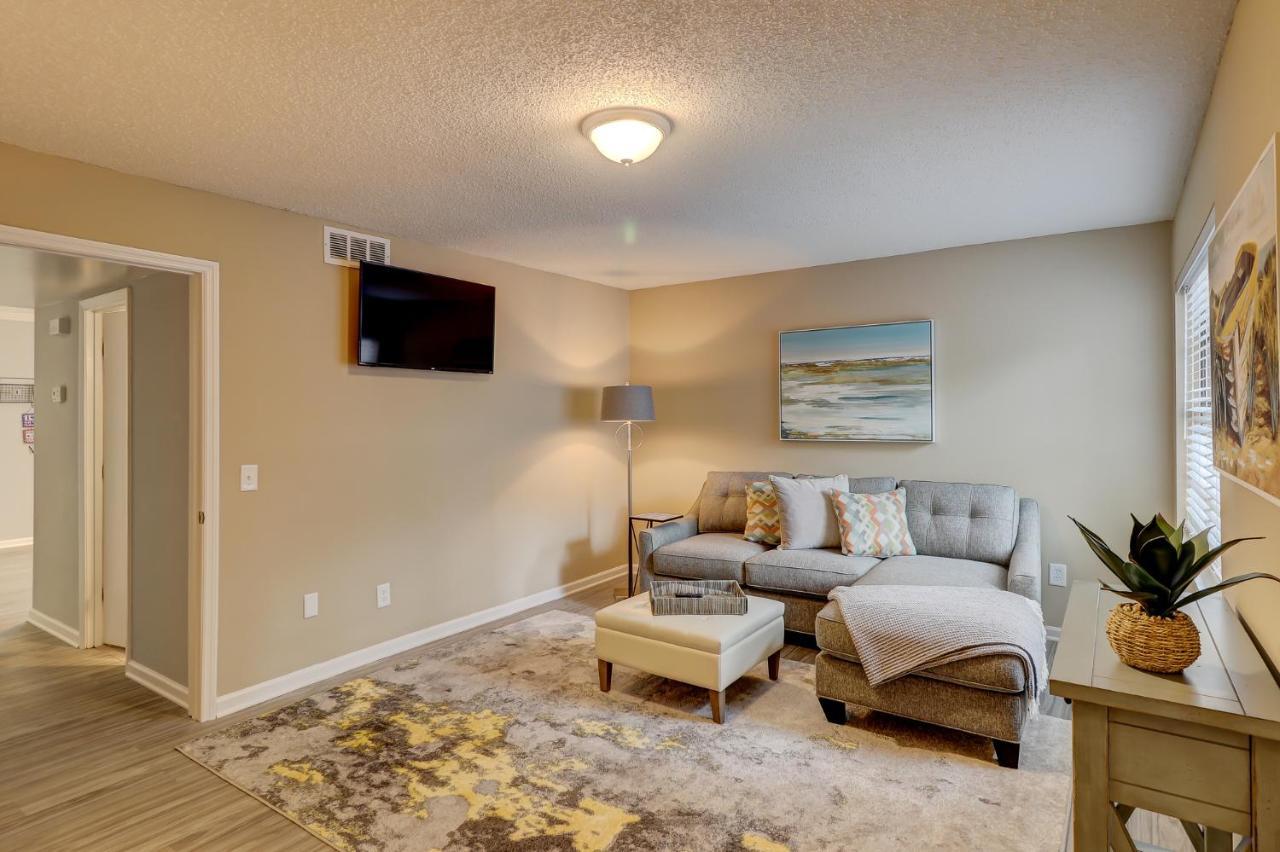 הילטון הד איילנד #111 Elaborate Condo Ideal Location 2Brm/2 Parking מראה חיצוני תמונה